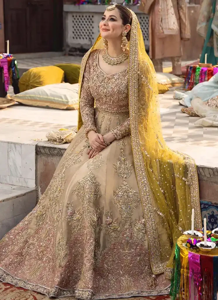 Walima Bridal Lehenga in Gold Video