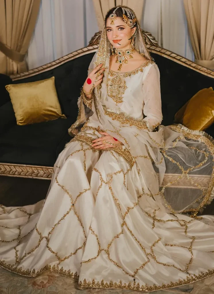 Off White Bridal Gharara Video