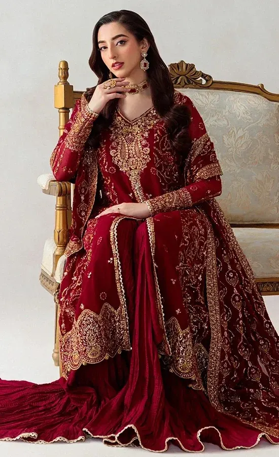 Maroon Colour Shalwar Kameez For Wedding Guestss (3)