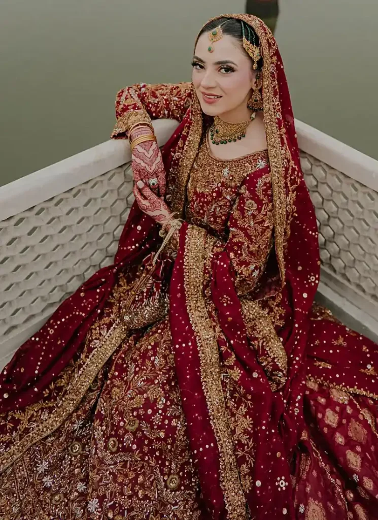 Maroon Nikkah Dress – Farshi Lehenga Video