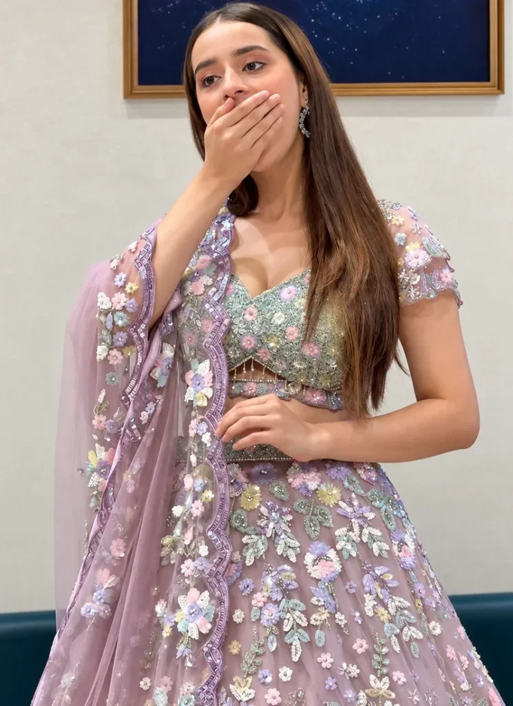3D Floral Lehenga Choli in Dusty Mauve Video