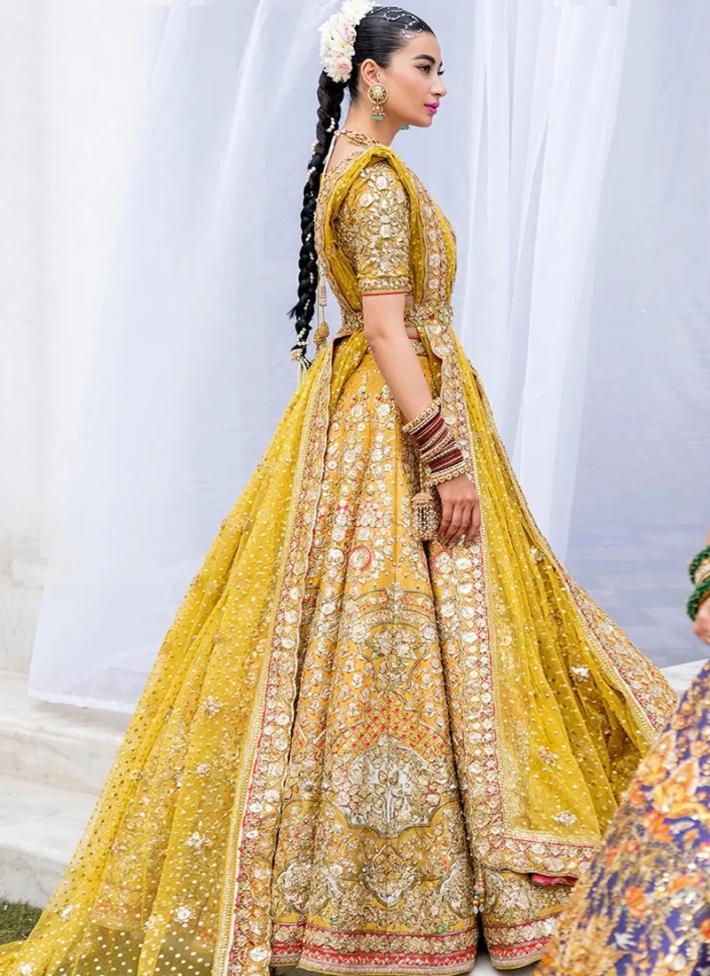Nomi Ansari Mehndi Dress (Inspired Version) Video